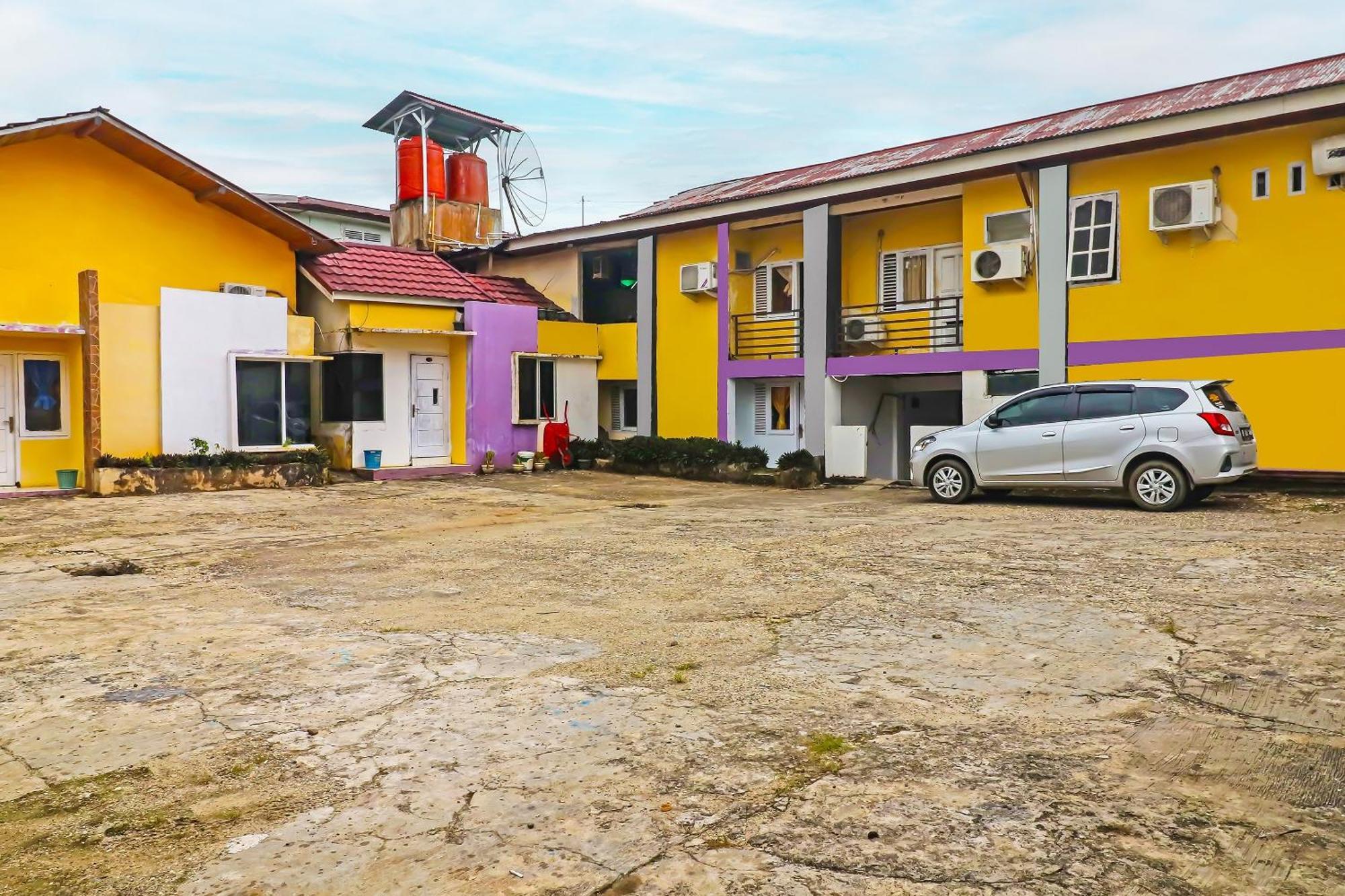 Oyo 92484 Wisma Permata Syariah Bangko Luaran gambar